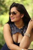 Ashwini sizzling at Vinodham 100% event-thumbnail-22