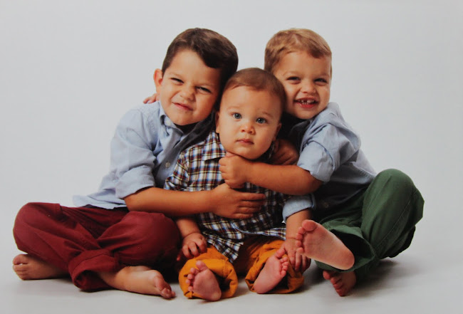 Henry William, Grant Ryan & Reed Thomas