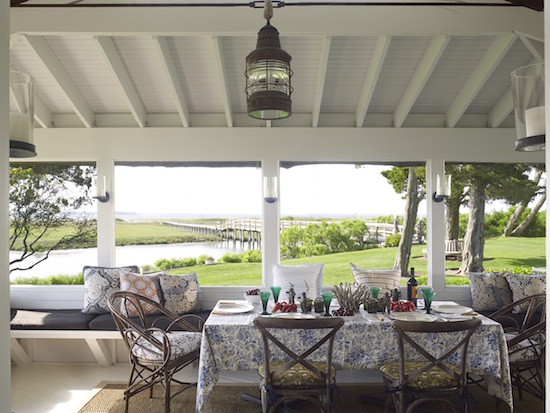 Inspiring image of a beautiful beach house in the Hamptons - found on Hello Lovely Studio