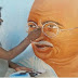 राष्ट्रपिता महात्मा गांधी की जयंती अवसर पर पेटिंग बनाते हुए राजकपूर चितेरा