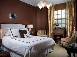 Brown Bedroom Decorating Ideas