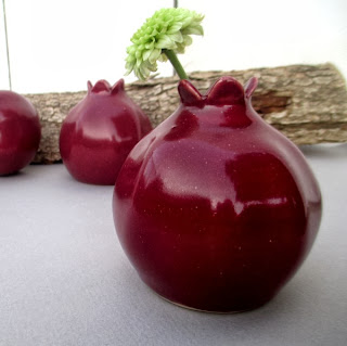 https://www.etsy.com/listing/166530717/pomerganate-bud-vase-handmade-stoneware?ref=shop_home_active