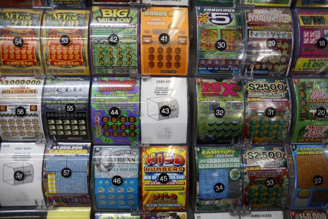 Pria Florida menemukan tiket lotere senilai $ 1 juta saat membersihkan rumahnya