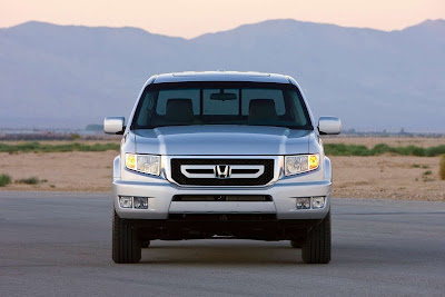 2011 Honda Ridgeline Front View