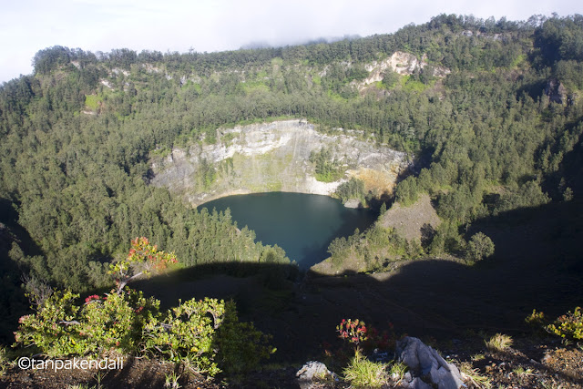 Danau Kelimutu, Ende, Flores