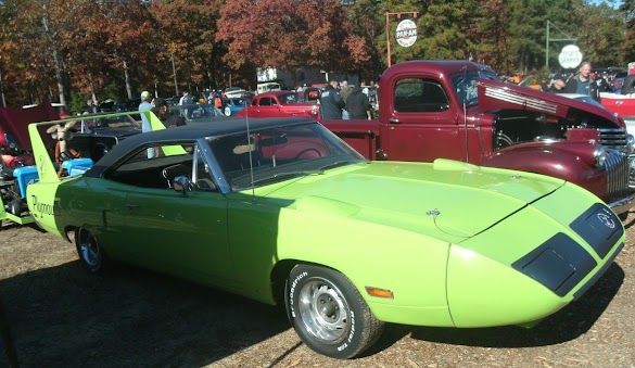 I'll Hold Out Darned, Ane Accidentally Ran Across A Superbird Ane Recognize On A Blog, That Ane Posted Close Years Ago, Jay's! Exclusively Jay Has Richard Footling Signed Lawnmowers!