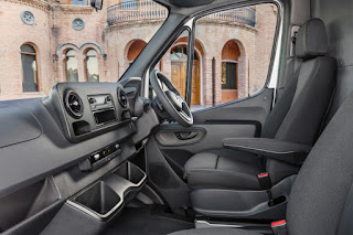 Mercedes-Benz Sprinter Panel Van (2019) Interior