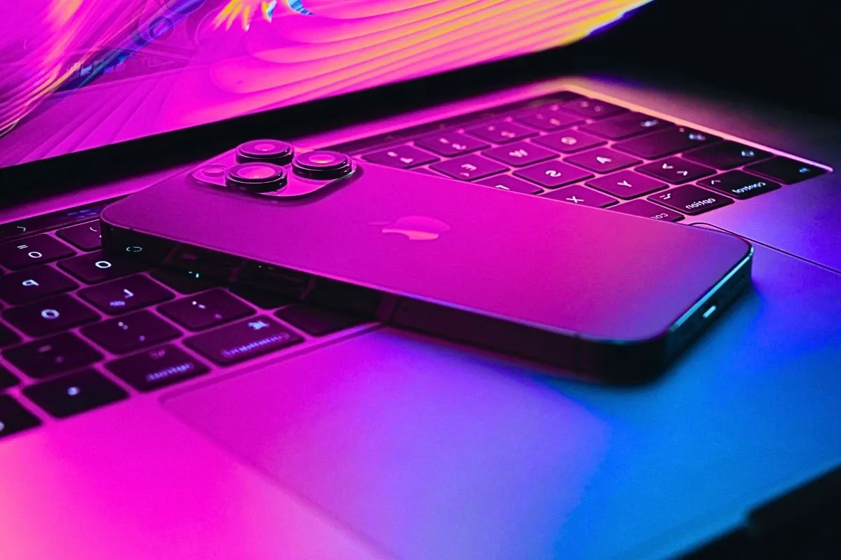 Why Apple Devices Don’t Lag