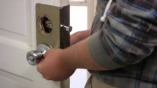 Lock change Salem locksmith