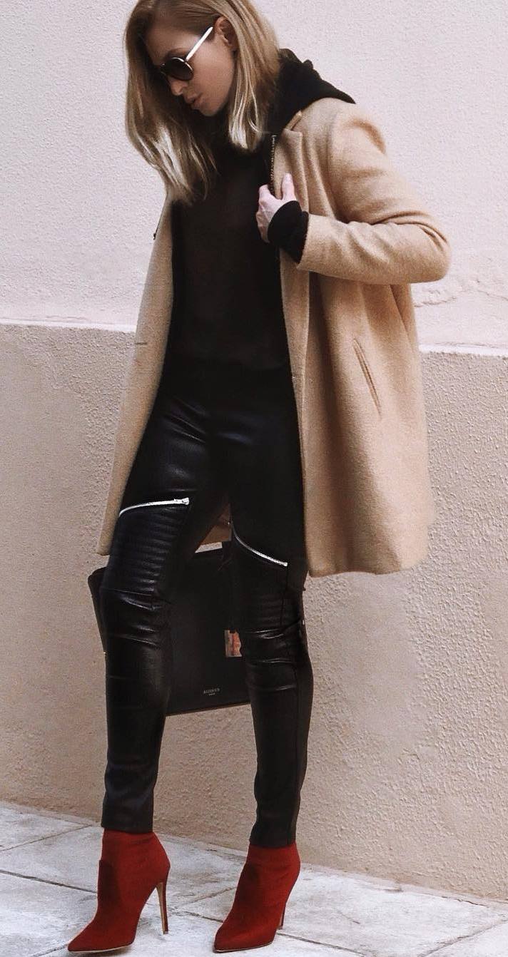 best fall outfit / nude coat + black top + leather pants + red boots + bag