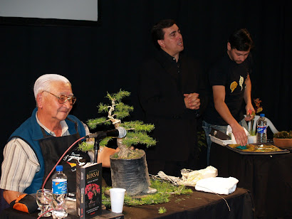 Nuestro Prof. Hideo Sugimoto, dando el cierre de oro, en cada exposición.