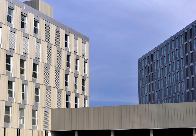 Residencial Valdedebas, Fachada Ventilada fibra-cemento, Fachada panel de composite de aluminio. Fachada tecnológica, Arquitectura Singular, El hábito de hacer las cosas bien