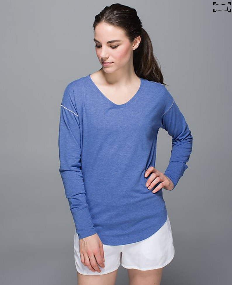 http://www.anrdoezrs.net/links/7680158/type/dlg/http://shop.lululemon.com/products/clothes-accessories/tops-long-sleeve/Weekend-Long-Sleeve?cc=18564&skuId=3602094&catId=tops-long-sleeve