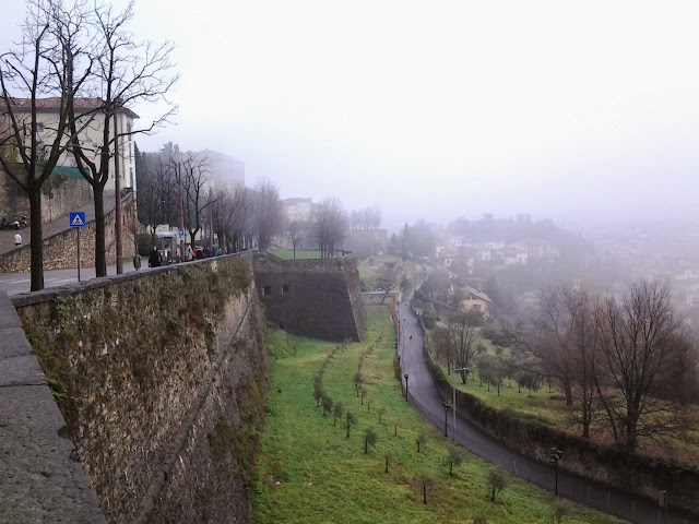 bergamo le mura da porta san giacomo