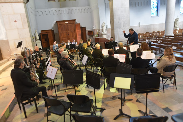 Les Langues de Bois pendant la répétition précédant le concert