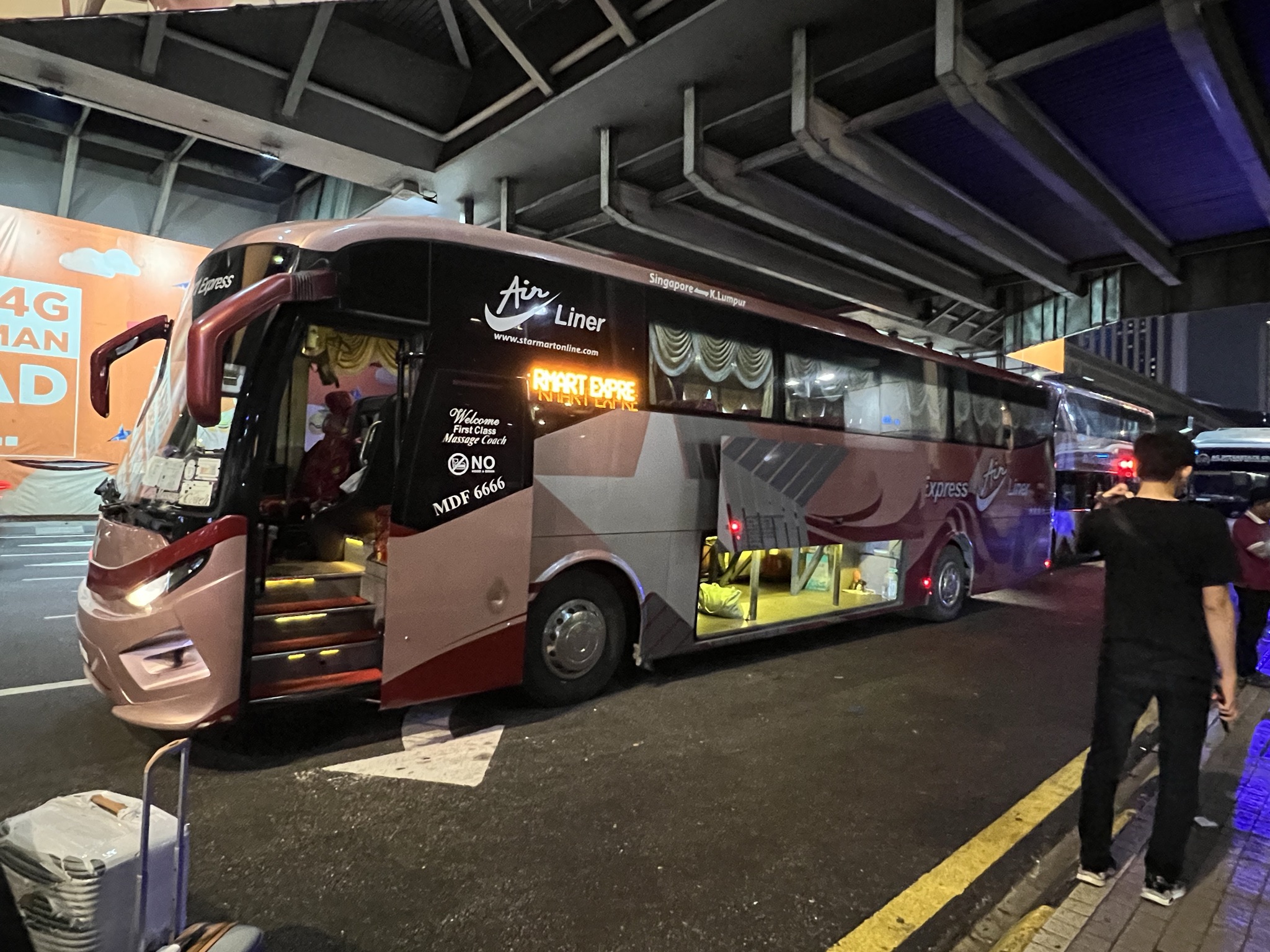 Bus from Berjaya Times Square to Singapore