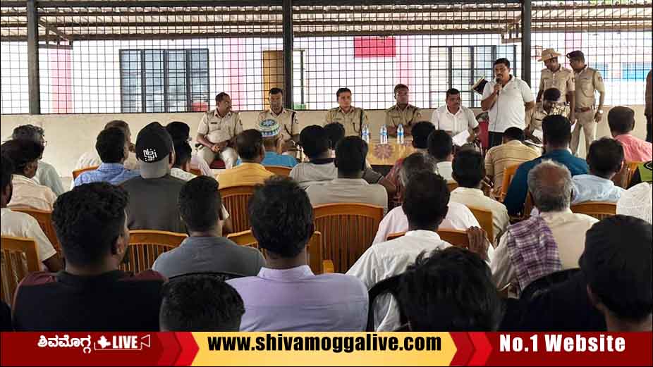 SP Mithun Kumar IPS Meeting at hanagere in Thirthahalli