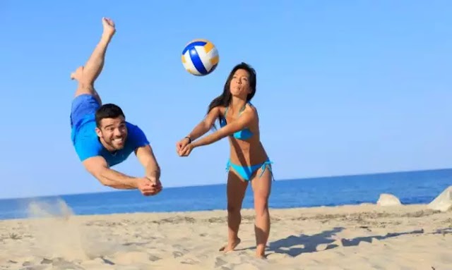 Πώς να απολαύσετε με ασφάλεια το beach volley: Οι συστάσεις ενός ειδικού!
