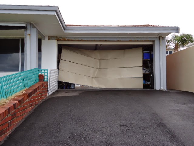 Garage Door Repairs Beeliar 