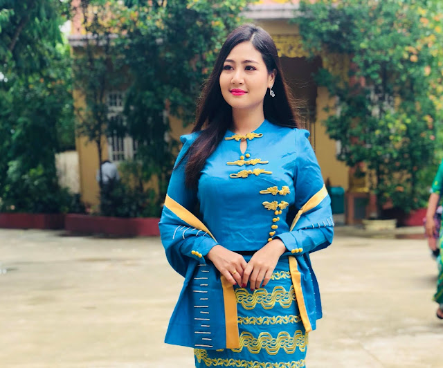 လက္တဲြေဖာ္နဲ႔ ခ်စ္ရမယ့္သူ တစ္ေယာက္တည္းျဖစ္ခ်င္တယ္ ဆိုတဲ့ ေရႊပိုးအိမ္