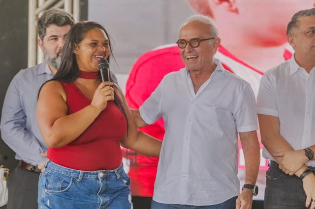 Cícero Lucena e Leo Bezerra participam do sorteio dos 160 apartamentos do Residencial Vista Alegre I