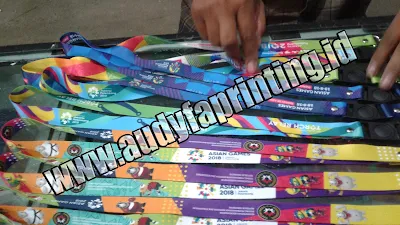 Tempat Cetak Tali ID Card Full Warna, Bagus, Tajam, Awet, Bergengsi, Harga Murah