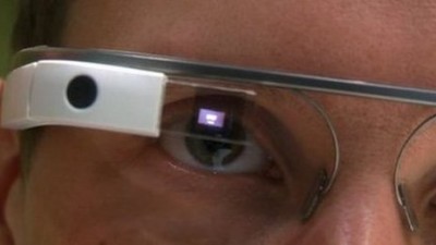 Google Glass Dapatkan Fitur Baru, Ambil Foto dengan Kedipan Mata