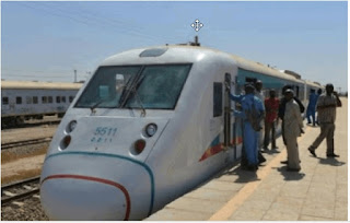 السودان... هل ساهم قطار الخرطوم في حل أزمة المواصلات؟