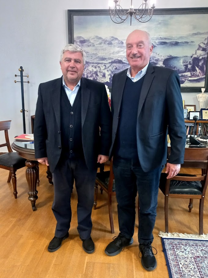 Συναντήθηκαν δήμαρχος Πρέβεζας και πρόεδρος Κολυμβητικής ομοσπονδίας