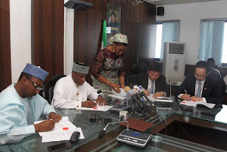 FG signs Lagos-Calabar rail contract