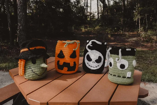 Free Crochet Halloween Candy Bags Pattern
