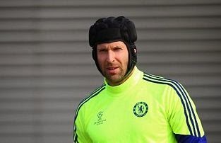 Petr Cech Siap Pindah ke Arsenal atau MU