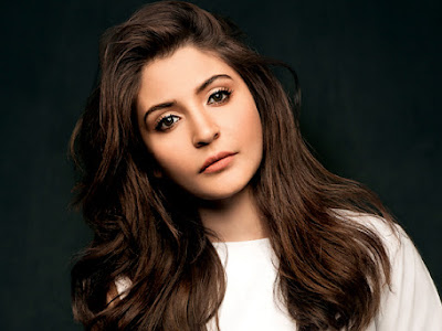 anushka sharma modelling photo 