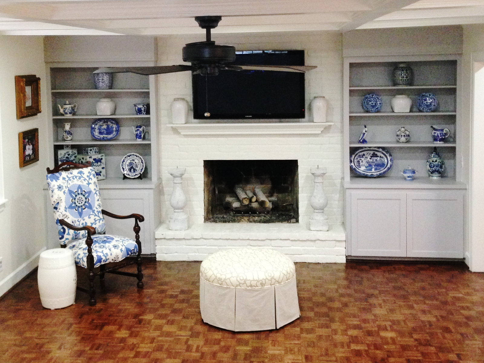 ... the coffered ceilings and isn't that wallpaper in the bar fabulous