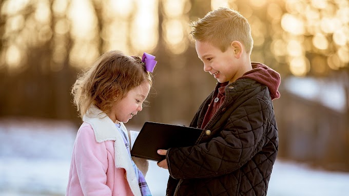 Pequeños Embajadores del Amor Divino: Consejos y recomendaciones para Enseñar a los Niños a Evangelizar