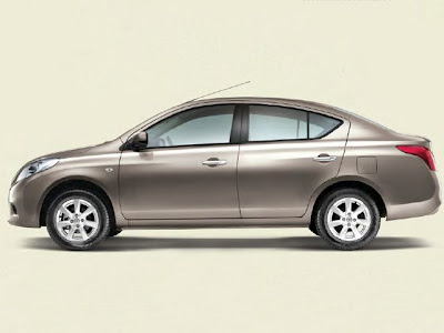 Nissan Sunny XV Wallpaper