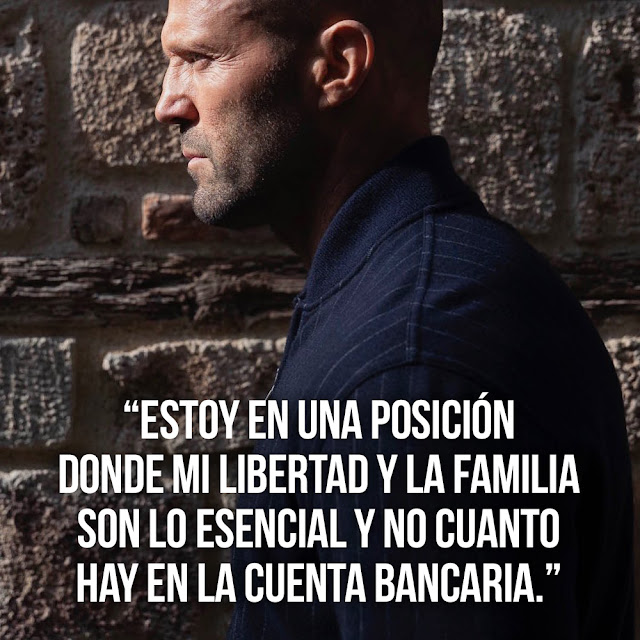 jason statham posando de perfil