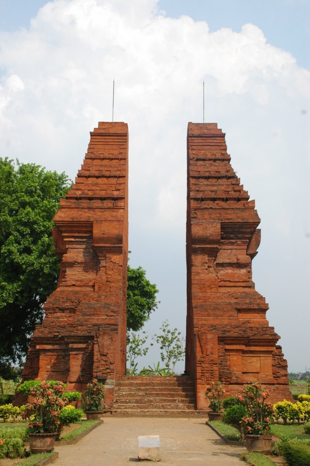 My Biking Diary Biking to Trowulan