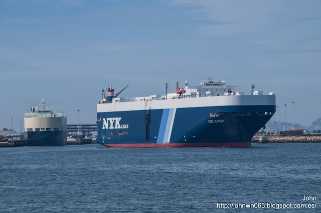 leo leader, car carrier, terminal de Bouzas, puerto de Vigo, Bouzas