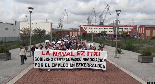 Manifestación en apoyo a La Naval