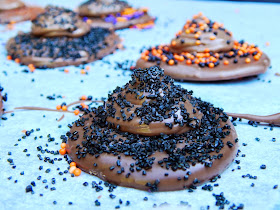 Melted Witch Halloween Pudding Cup Dessert Idea #shop #SnackPackMixins