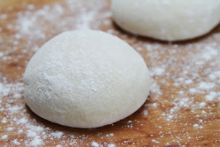 how to make pizza dough from scratch