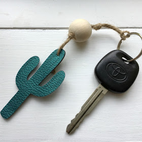 I am back with the Craft & Create with Cricut Challenge to bring you a Cactus Key chain made with faux leather