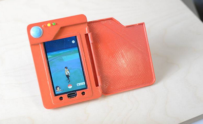 Pokedex Case dengan Built-in Power Bank, Solusi Berburu Pokemon Lebih Lama