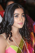 Pooja hegde glamorous photos-thumbnail-14