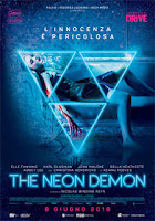 http://viaggiatricepigra.blogspot.it/2017/08/sabato-horror-neon-demon.html