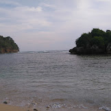 Wisata Pantai Gatra di Malang, Pesona Pantai Yang Masih Alami Di Malang
