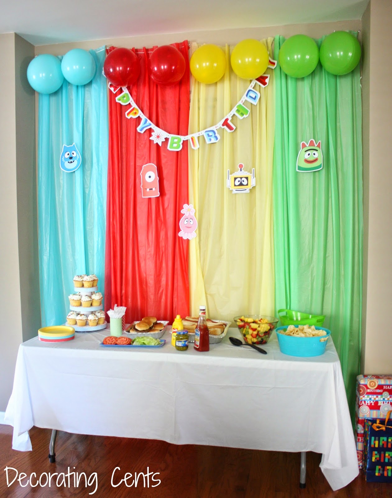 Decorating Cents Yo Gabba Gabba Birthday  Party 