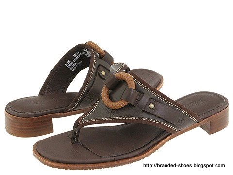 Branded shoes:LE79272