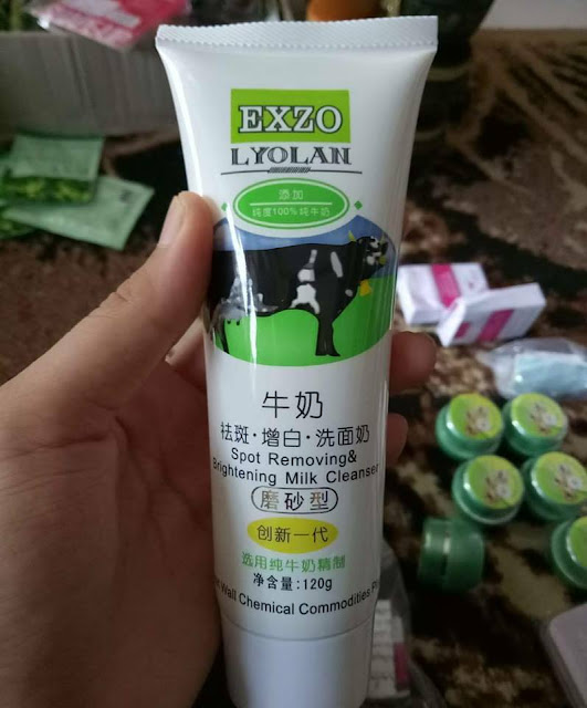 http://rahelstore.blogspot.co.id/2017/09/jual-lyolan-milk-cleanser-sabun-susu.html